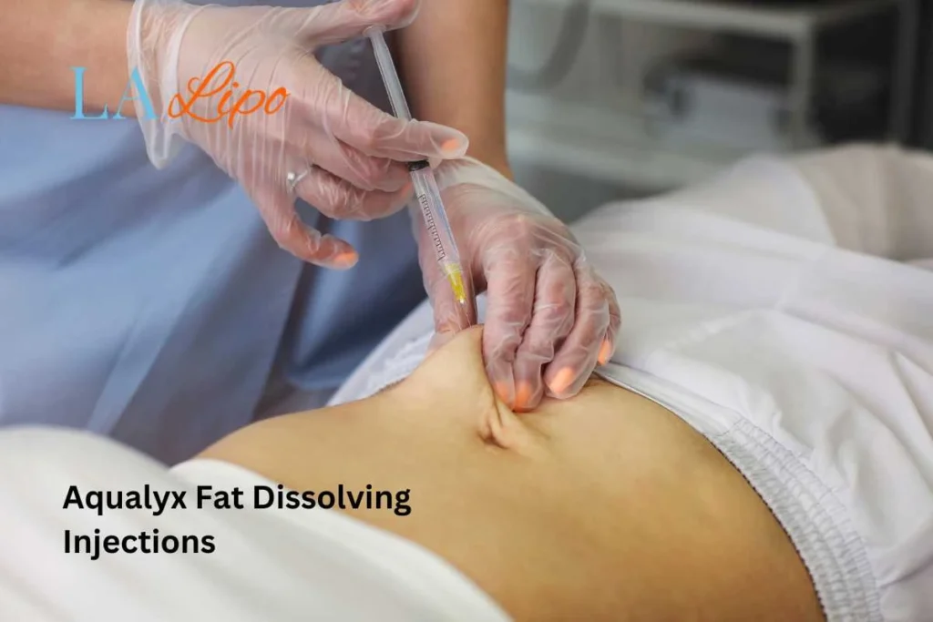 woman having fat dissolving injections Cricklewood in the stomach